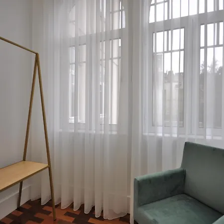 Charming 3* Oporto